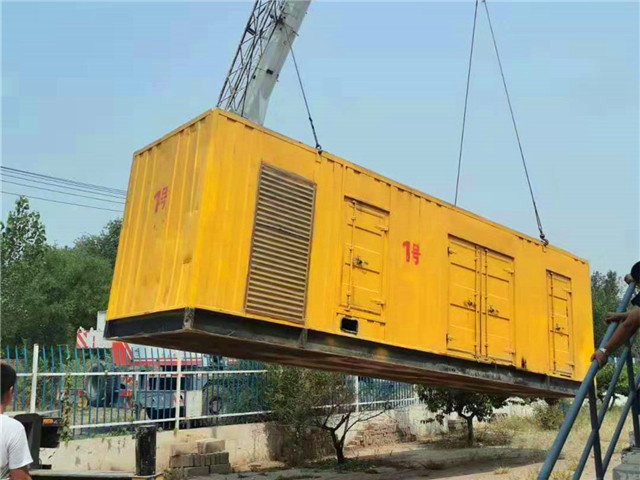 果洛300KW柴油发电机组油耗是多少?