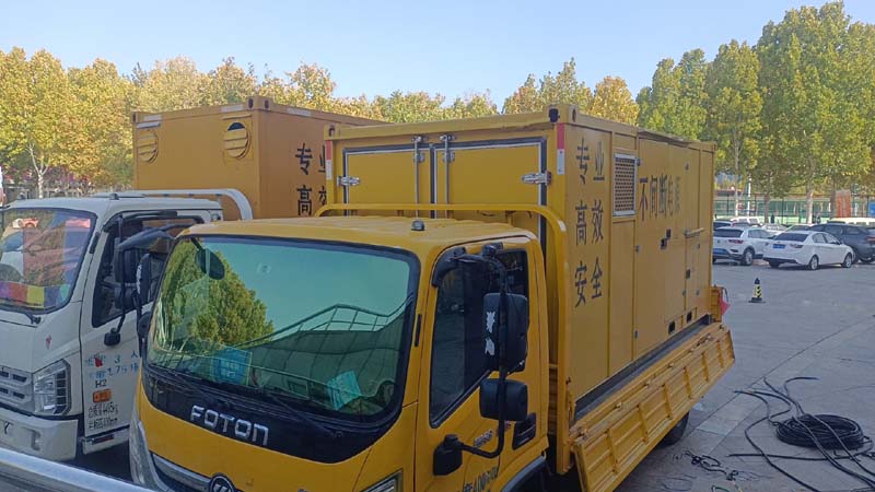 果洛柴油发电机组和UPS电源如何配合工作?